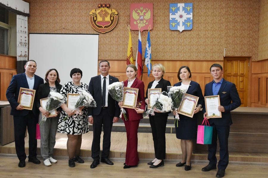 В руках педагогов – будущее страны!
