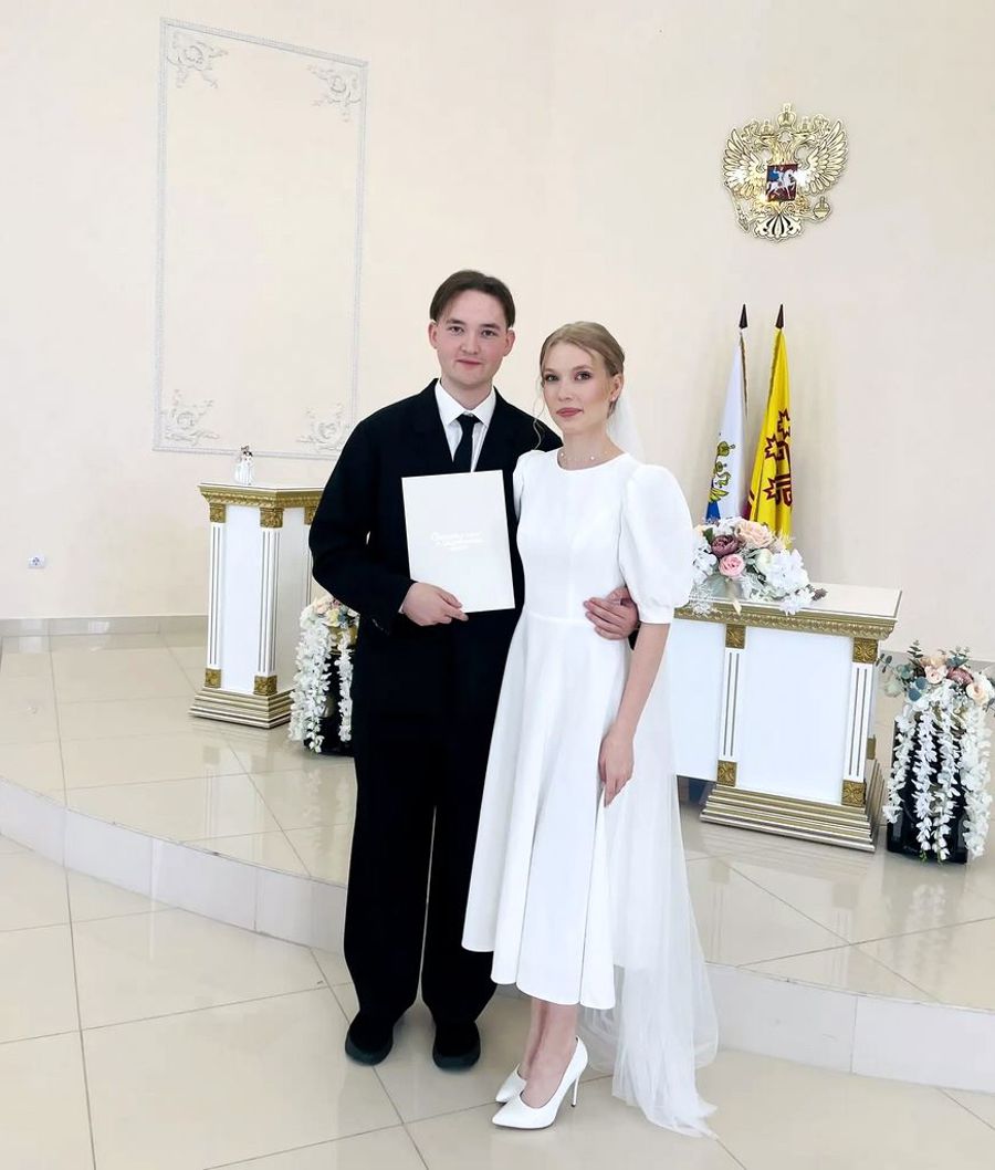 Рекорд дня любви: 11 свадеб за один день!