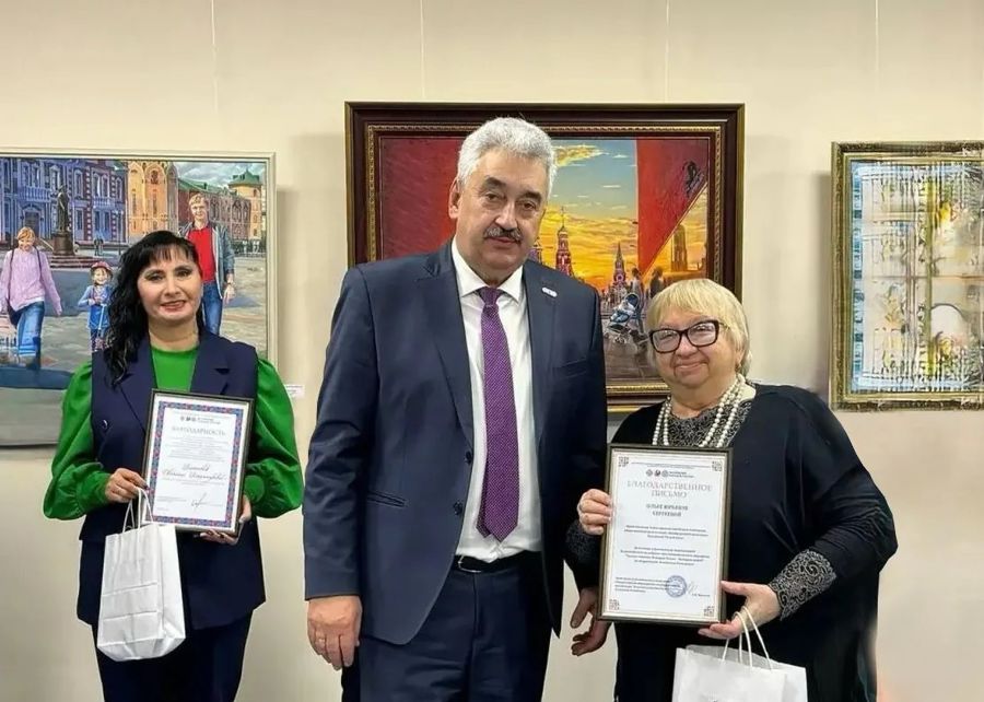 Поздравление Председателя Госсовета Чувашии Леонида Черкесова с Днем русского языка