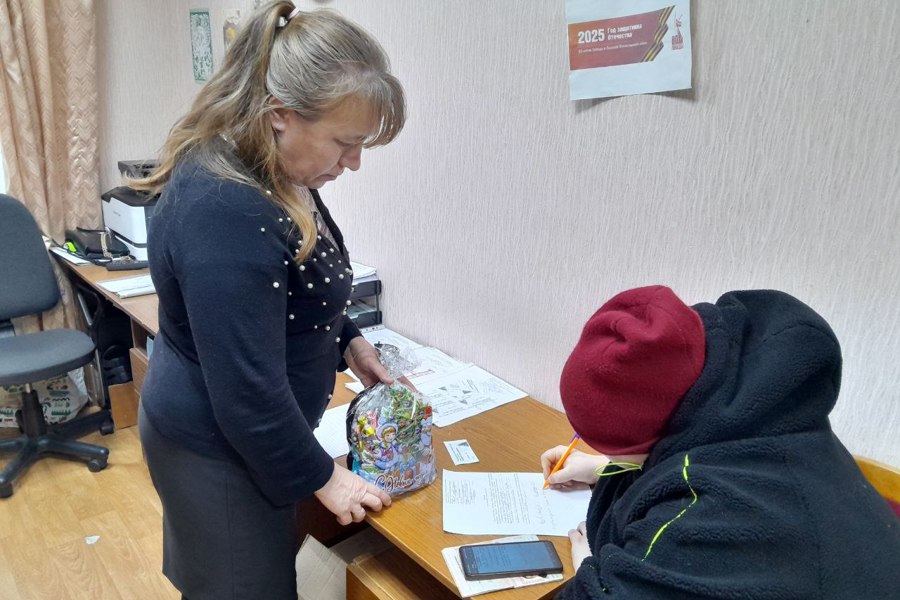 Волшебство Нового года в Цивильском ЦСОН.
