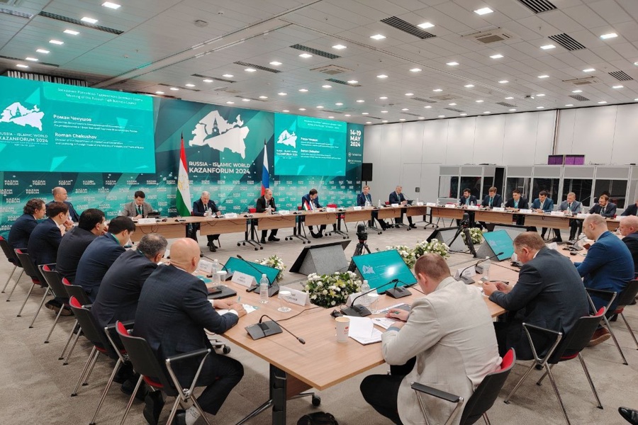 Дмитрий Краснов презентовал потенциал Чувашии на экономическом форуме «Россия - Исламский мир»