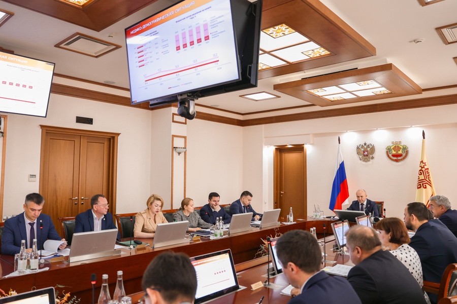 Развитие медицины и профилактика заболеваний населения – Кабинет Министров Чувашии обсудил итоги отрасли за 2024 год