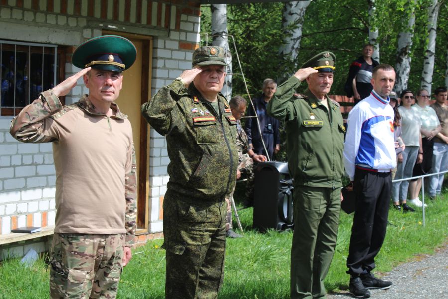 Чтобы Родине служить - надо сильным, смелым быть