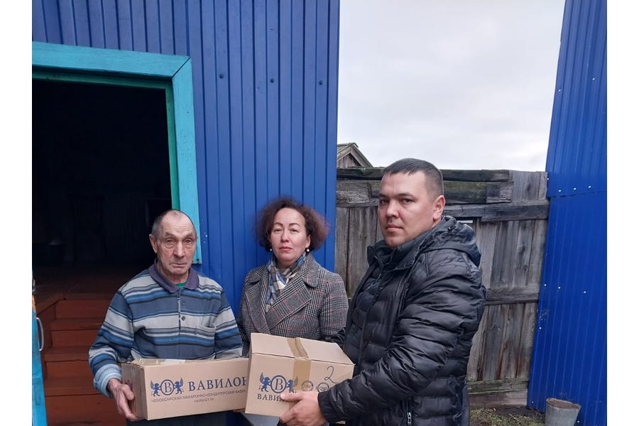 Продуктовая помощь от Благотворительного фонда «Старость в радость»
