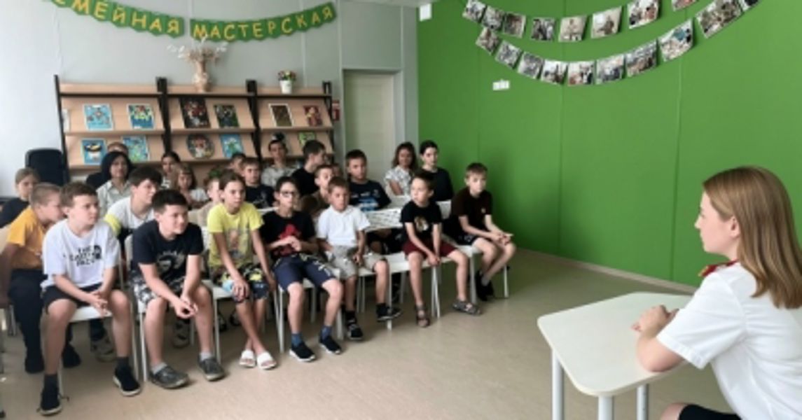 Старшим следователем Шумерлинского межрайонного следственного отдела А.С. Корижиной проведена встреча с воспитанниками детского лагеря