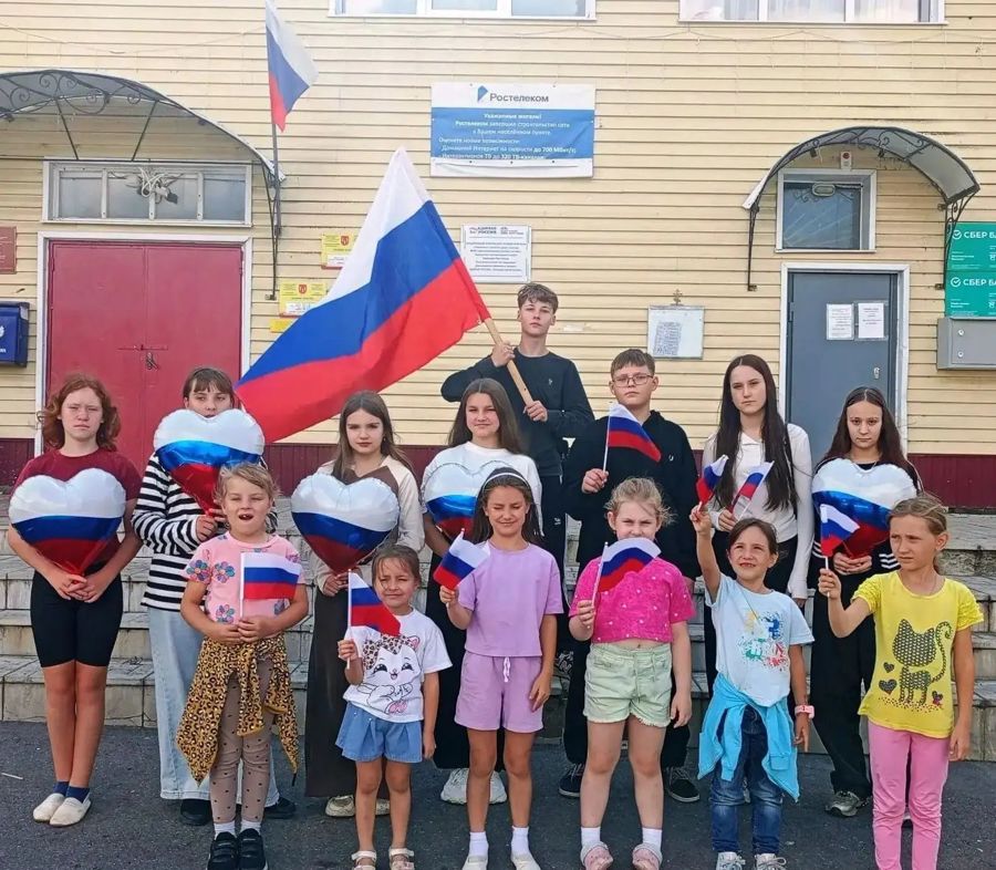 День Государственного флага России в учреждениях культуры Алатырского МО