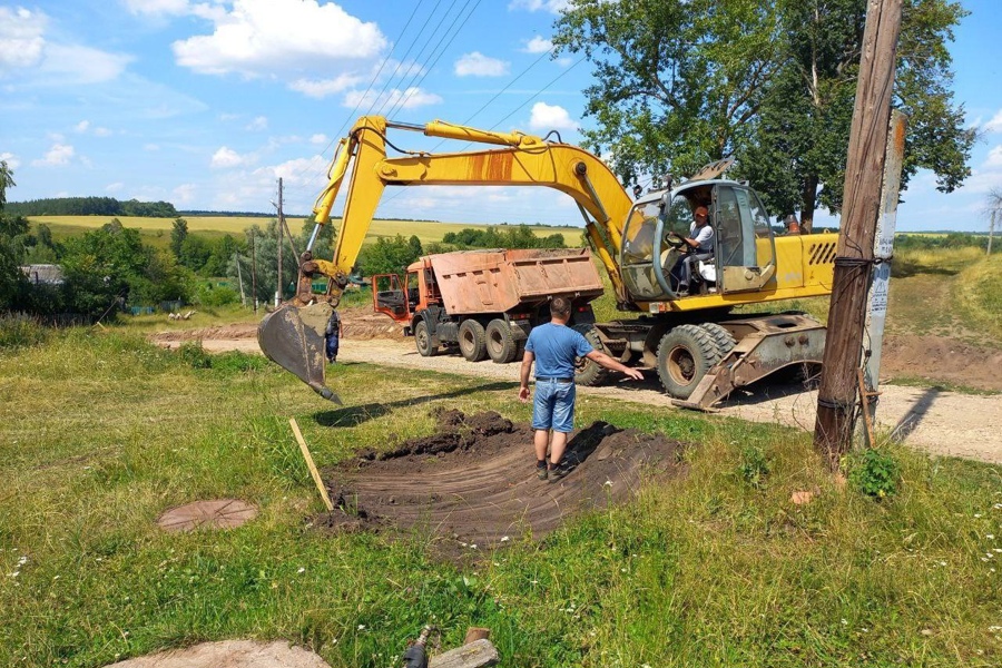 ООО «Сурстройсервис» начал работы по ремонту автомобильной дороги в деревне Нижние Сунары