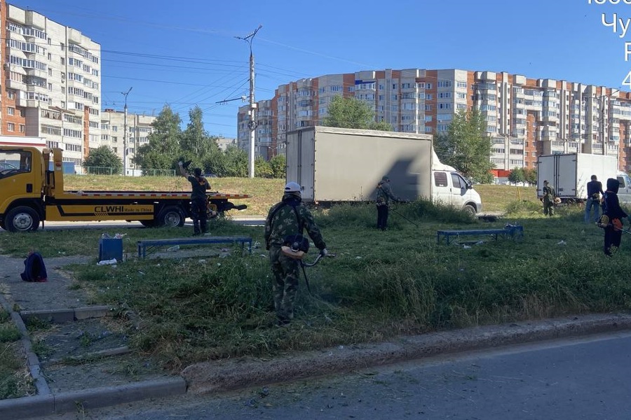 В Чебоксарах продолжается покос улиц