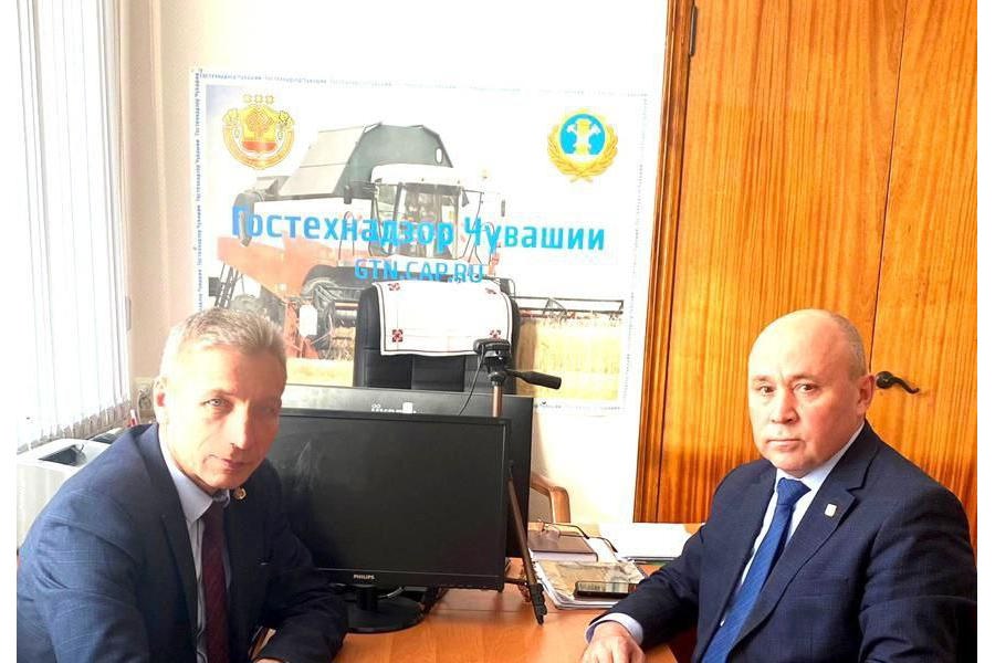 Рабочая встреча главы Батыревского муниципального округа Рудольфа Селиванова