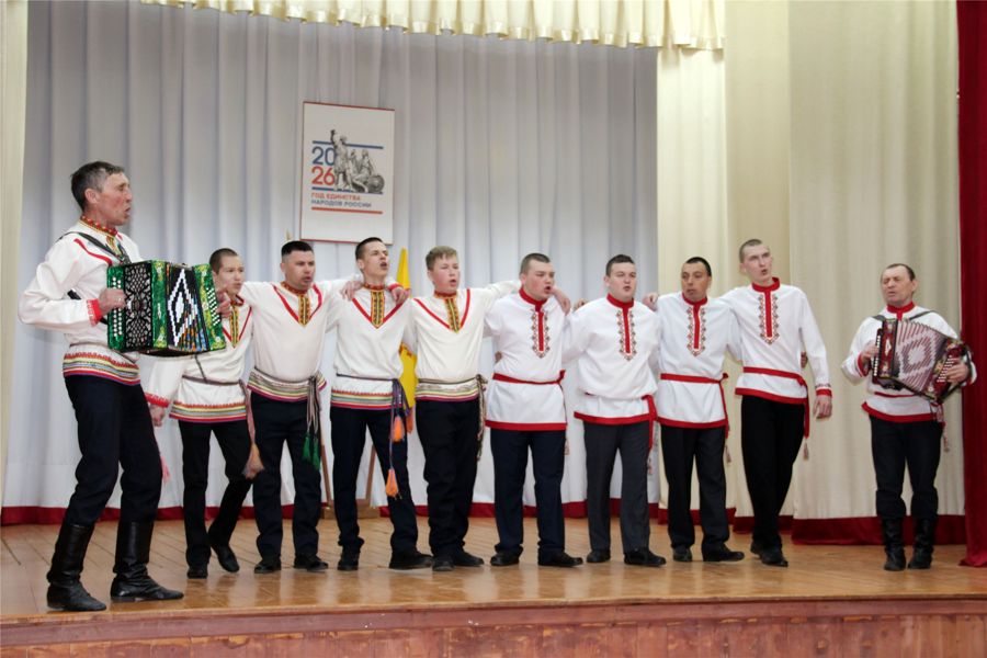 На сцене Штанашского ДК было по-настоящему жарко!