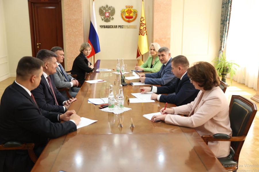 Олег Николаев объявил о перезапуске проекта «Шаг к здоровью»: в 2026 году в муниципалитеты выедут кардиологические и детские бригады