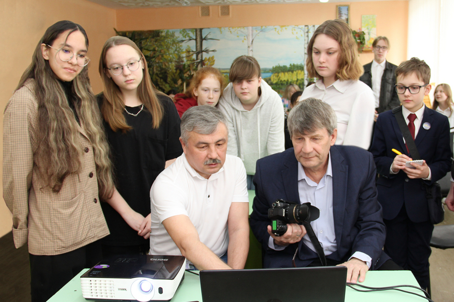 Это уже не школа, это практика. Юнкоры со всей России приняли участие в конкурсе “Школа-пресс - 2023”
