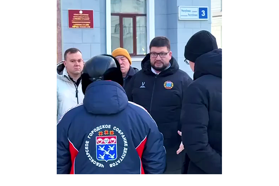 В Чебоксарах проведен ранний обход территорий: проверили контейнерные площадки и очистку дворов