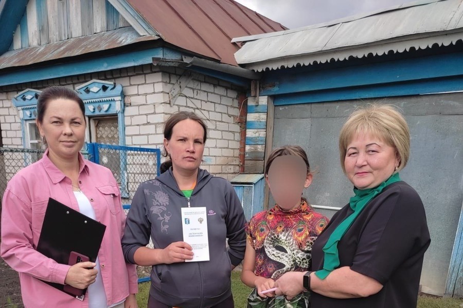 В Батыревском  муниципальном округе продолжается акция   «Помоги пойти учиться»