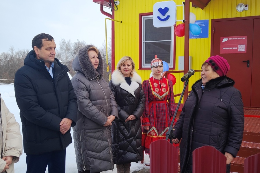 В Шемуршинском муниципальном округе открылись сразу два новых фельдшерско-акушерских пункта