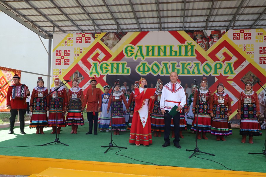 В нашем Комсомольском округе состоялся Межрегиональный праздник фольклорных коллективов «Несĕлсен сăвапĕ»