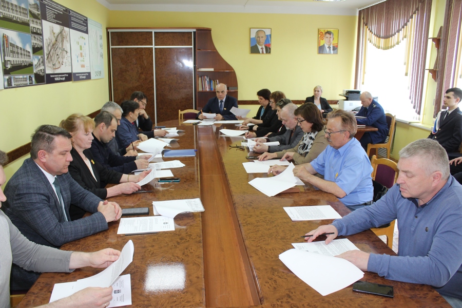 В городе Канаш прошло очередное заседание Собрания депутатов VII созыва