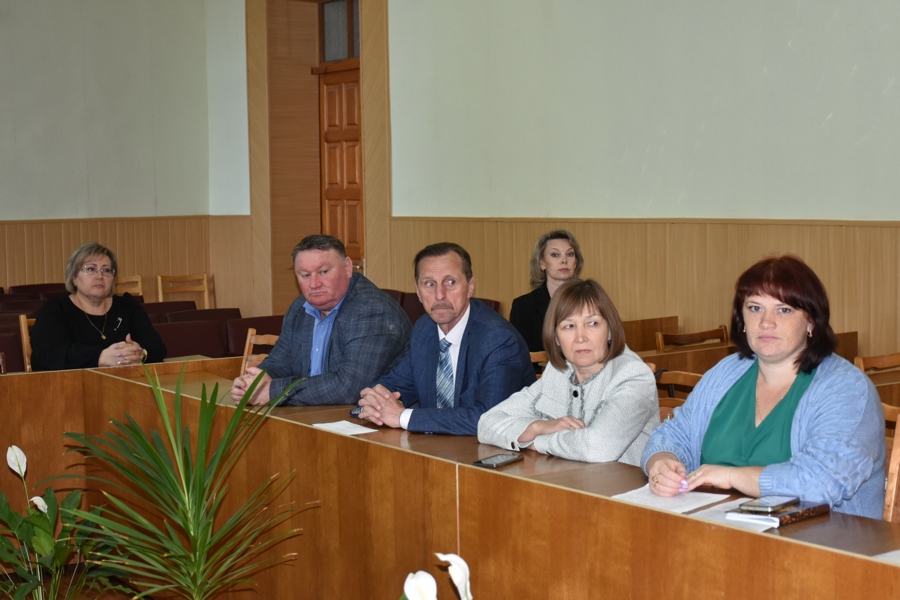 Состоялось заседание комиссии по делам несовершеннолетних и защите их прав администрации Алатырского муниципального округа