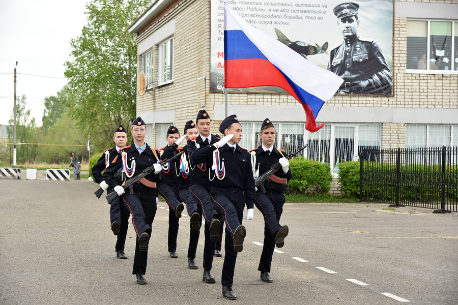 Репетиция парада Победы прошла на площади Ленина п. Ибреси