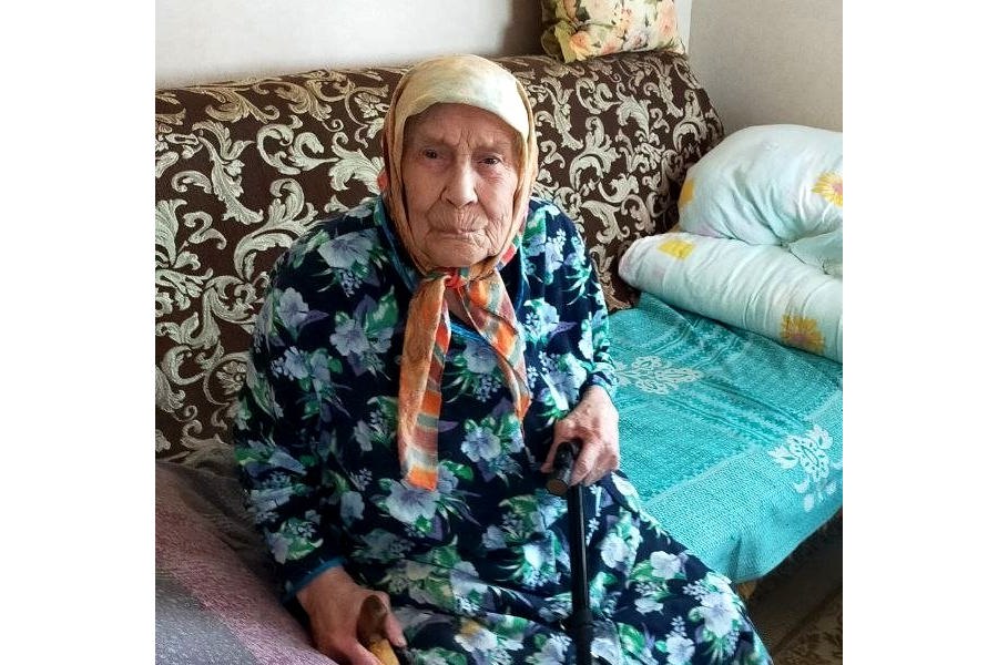 95-летний юбилей отметила труженица тыла, ветеран труда Любовь Янчикова