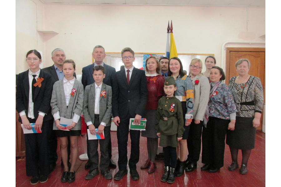 Состоялась торжественная церемония вручения паспортов молодым гражданам Ядринского муниципального округа