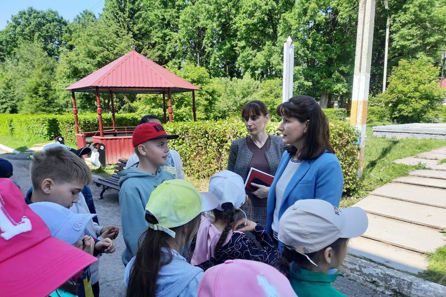 Алевтина Федорова проверила организацию профильной смены в ДОЛ «Звездный»