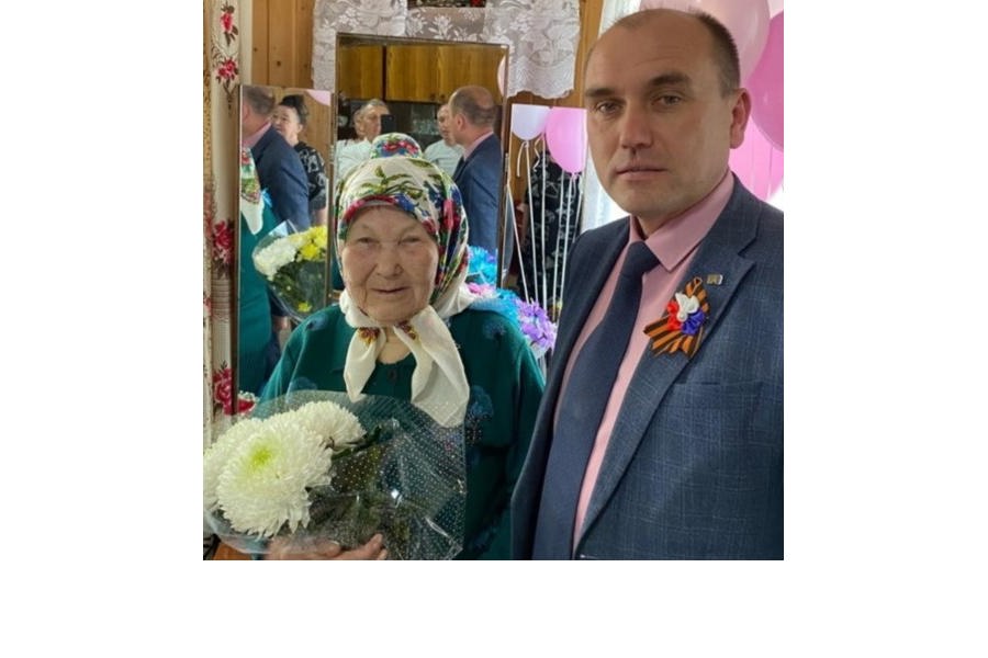 Александра Мельникова отметила 90-летний юбилей
