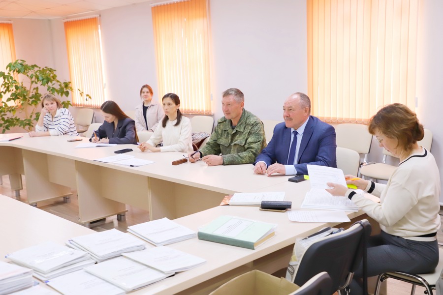 Состоялось заседание весенней призывной комиссии в Яльчикском муниципальном округе