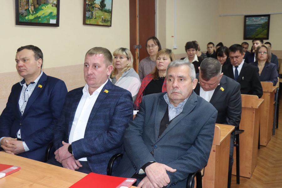 8 декабря состоялось 18 - е внеочередное заседание Собрания депутатов Ядринского муниципального округа Чувашской Республики первого созыва.