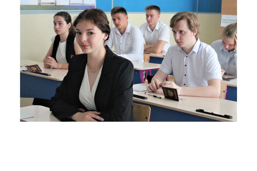 Сегодня выпускники 9 классов сдали ОГЭ по русскому языку