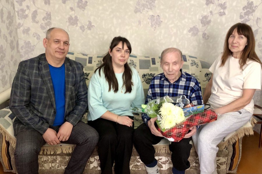 Покорена 90-летняя вершина жизни Василия Первова