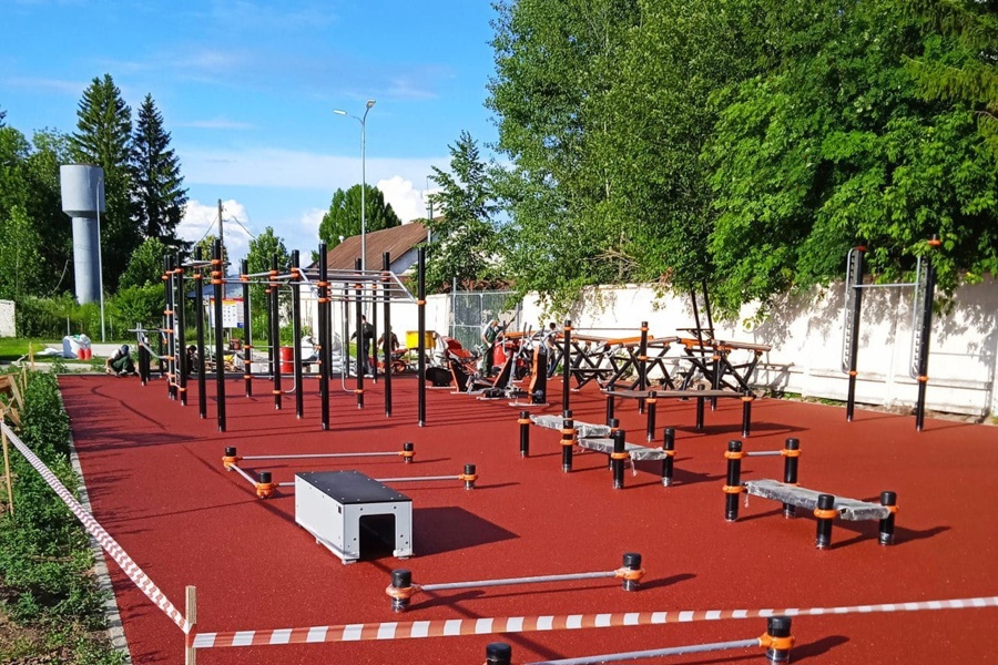Завершилось строительство спортивной площадки для сдачи нормативов ГТО