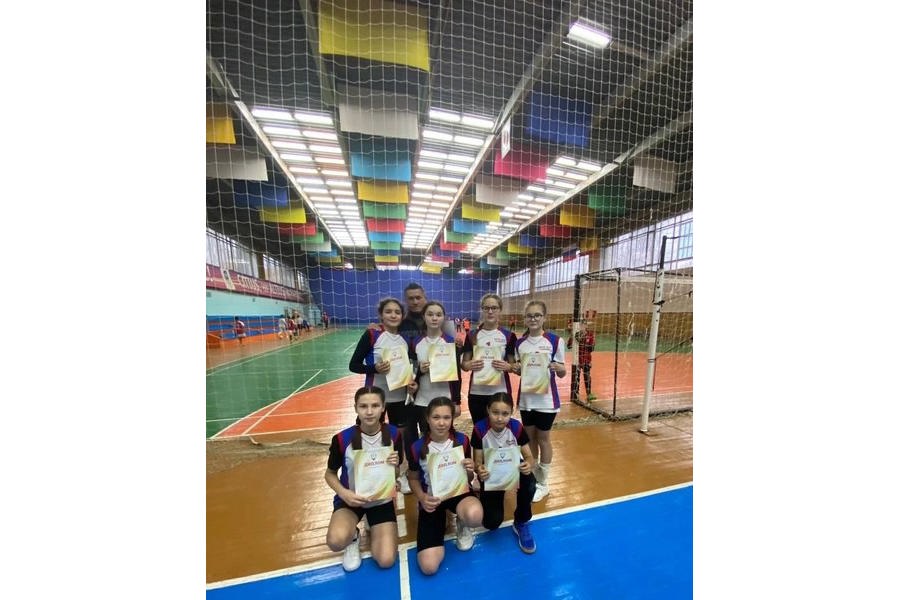 Сборная команда Моргаушского округа - призёры Первенства Чувашии по волейболу среди команд девушек