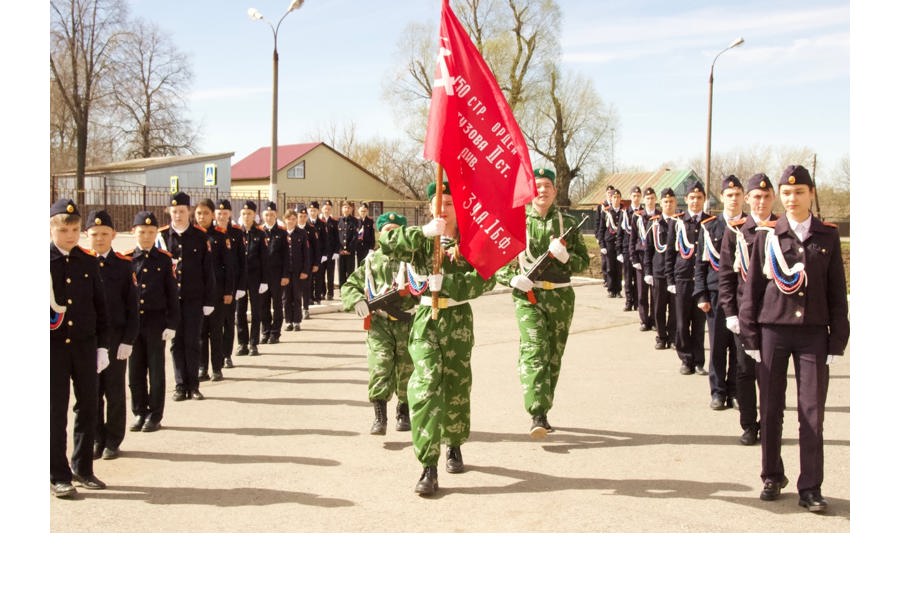 В Урмарском муниципальном округе стартовала патриотическая акция «Часовой у Знамени Победы»