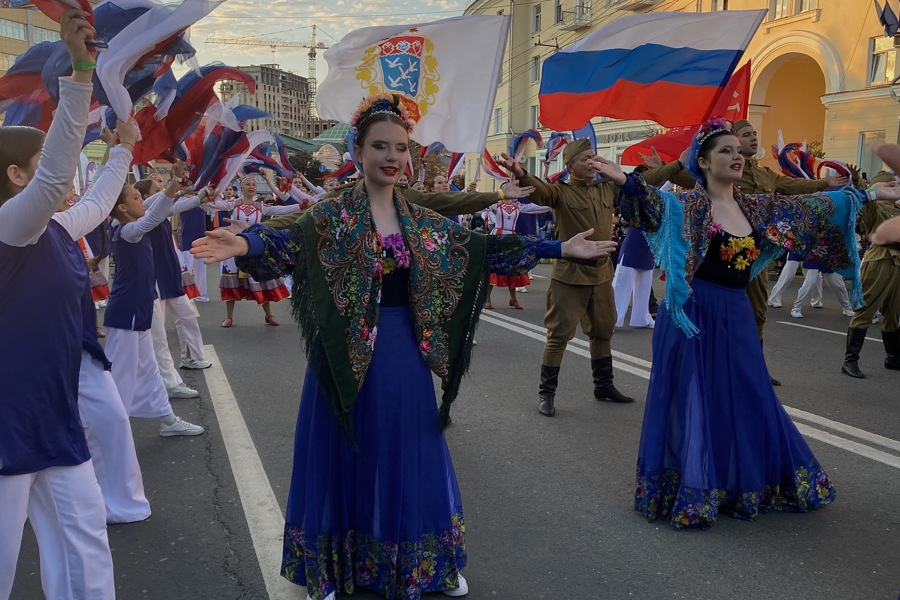 «Творческий бульвар» в Чебоксарах - богата наша земля талантами!