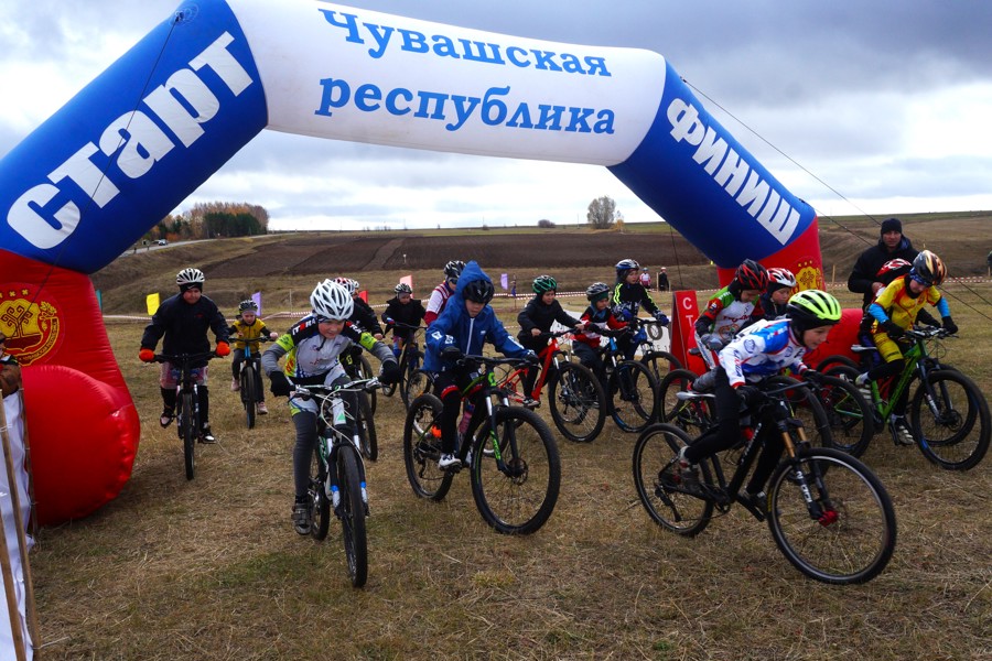 В Чувашии завершились Всероссийские соревнования по велосипедному спорту памяти Виталия Гаврилова
