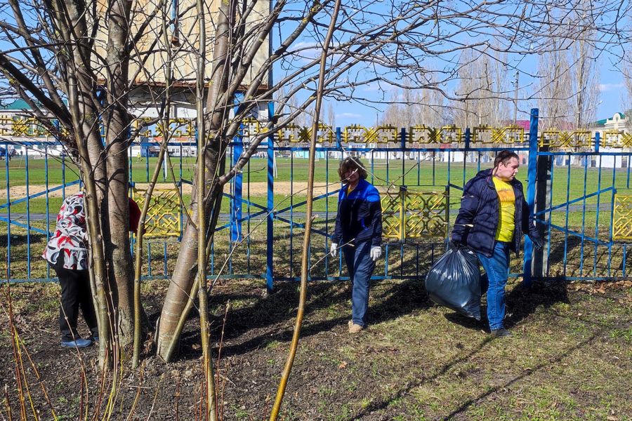 В Алатыре продолжается уборка города