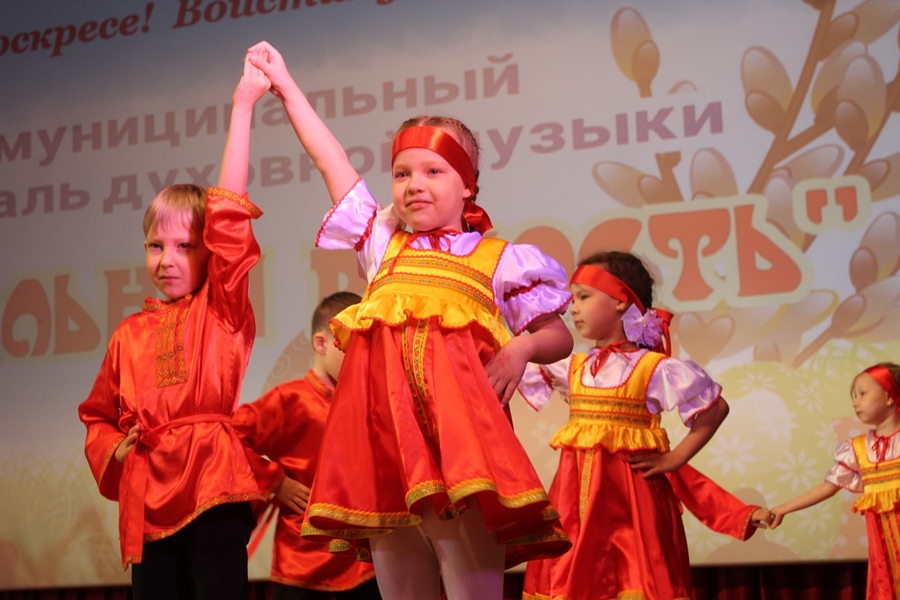 В Урмарах прошел XIV муниципальный фестиваль духовной музыки «Пасхальная радость»