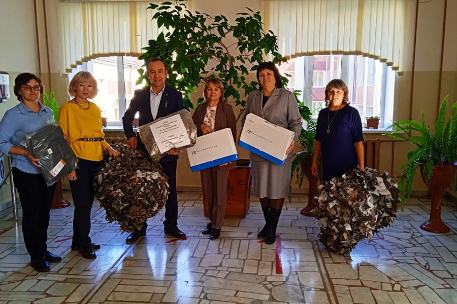 Работники образования Шемуршинского муниципального округа приняли участие в благотворительной акции