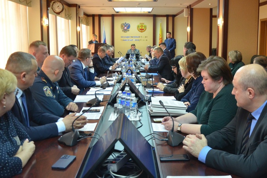 Принято участие в заседании Комитета Государственного Совета Чувашской Республики по государственному строительству и местному самоуправлению