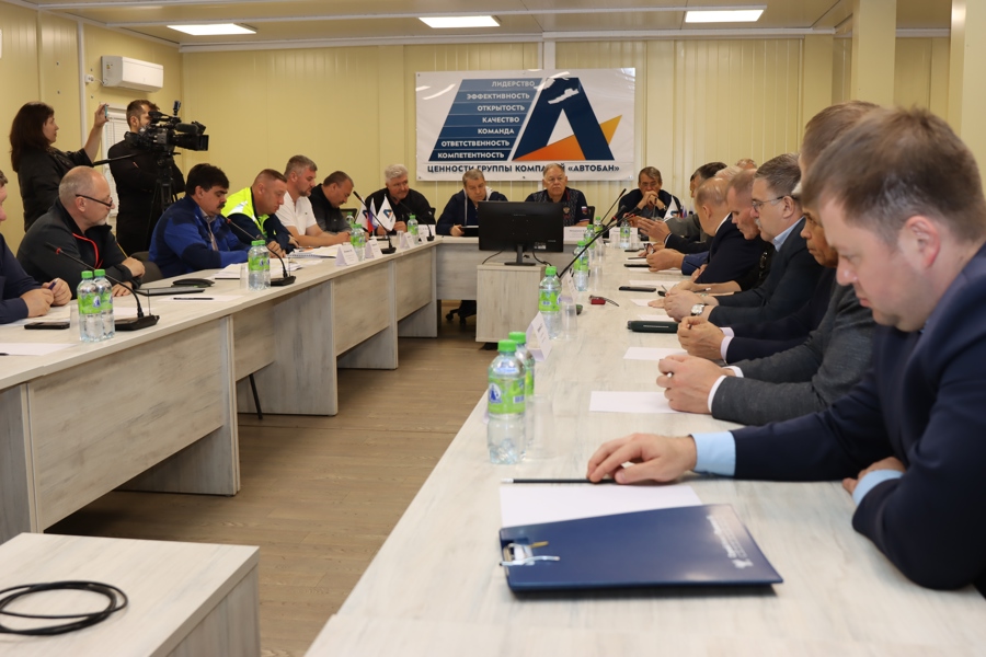 Владимир Осипов обсудил вопросы восстановления дорог с председателем правления ГК «Российские автомобильные дороги»