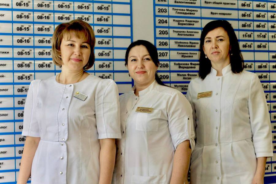 Первые «Земские доктора» Чувашии продолжают трудиться в Батыревском округе
