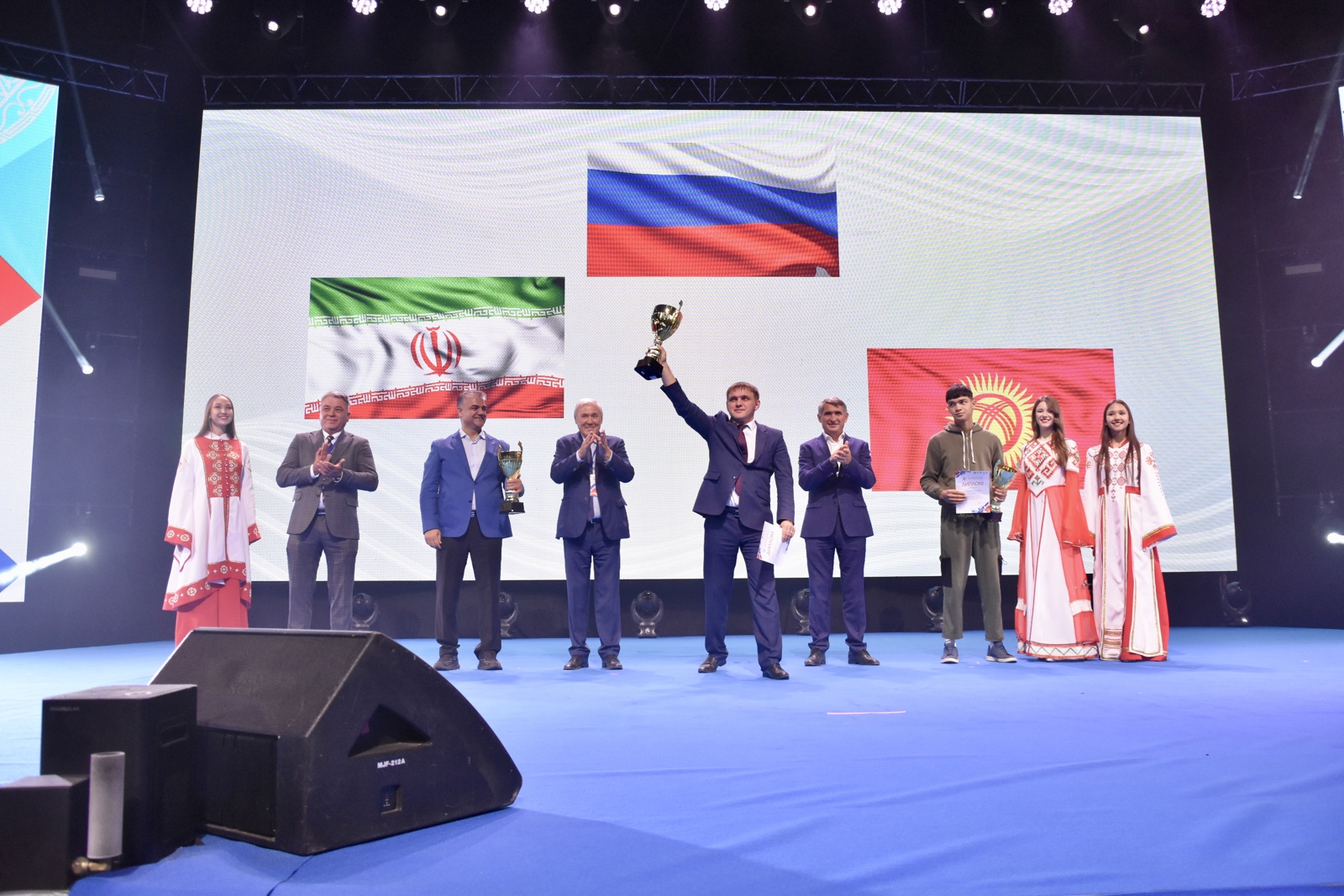 На I Всемирных играх национальных видов единоборств победил МИР