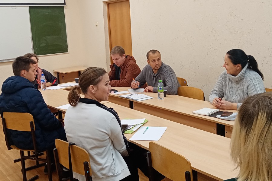 Психологический тренинг помогает повысить уверенность в своих возможностях и дать новый старт саморазвития