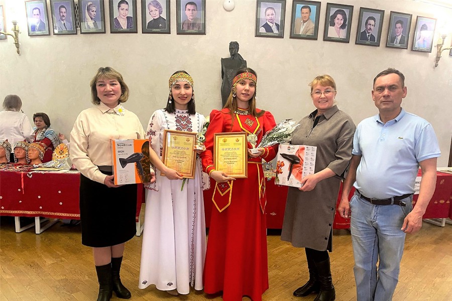 Наши солисты успешно выступили на фестивале - конкурсе «Кĕмĕл сасă - 2024»