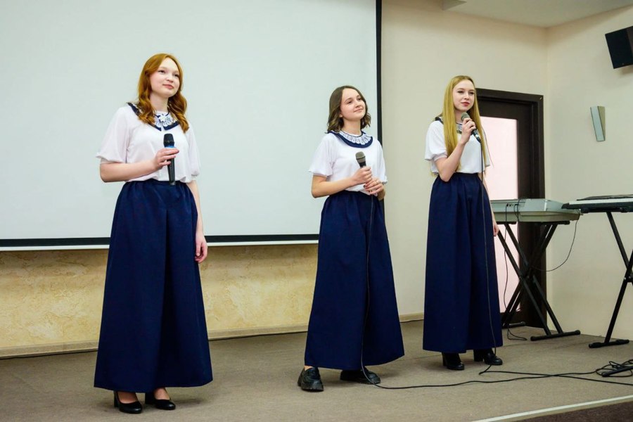 Православная молодежь Ядринского муниципального округа приняла участие в Республиканском Пасхальном концерте.