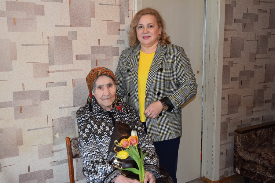 Долгожительница г. Чебоксары Елена Порфирьевна Иванова отметила 95-летие