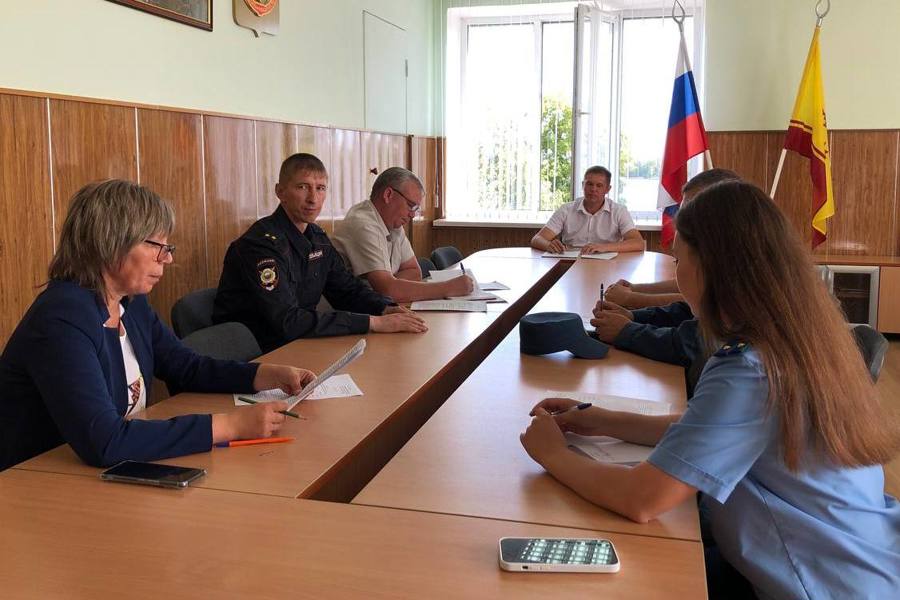 Алексей Людков провёл очередное заседание Антитеррористической комиссии Козловского муниципального округа