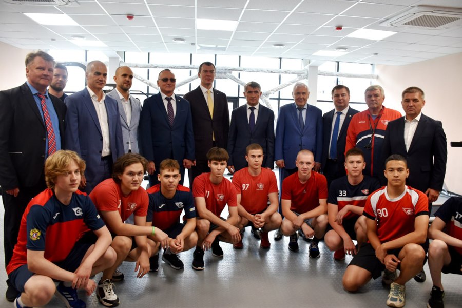 Министр спорта России Михаил Дегтярёв посетил Чувашскую Республику