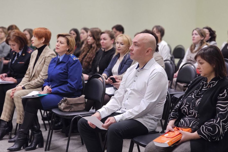 В Центре сопровождения и социализации подростков «ТОП» состоялся семинар-совещание по вопросам взаимодействия субъектов профилактики